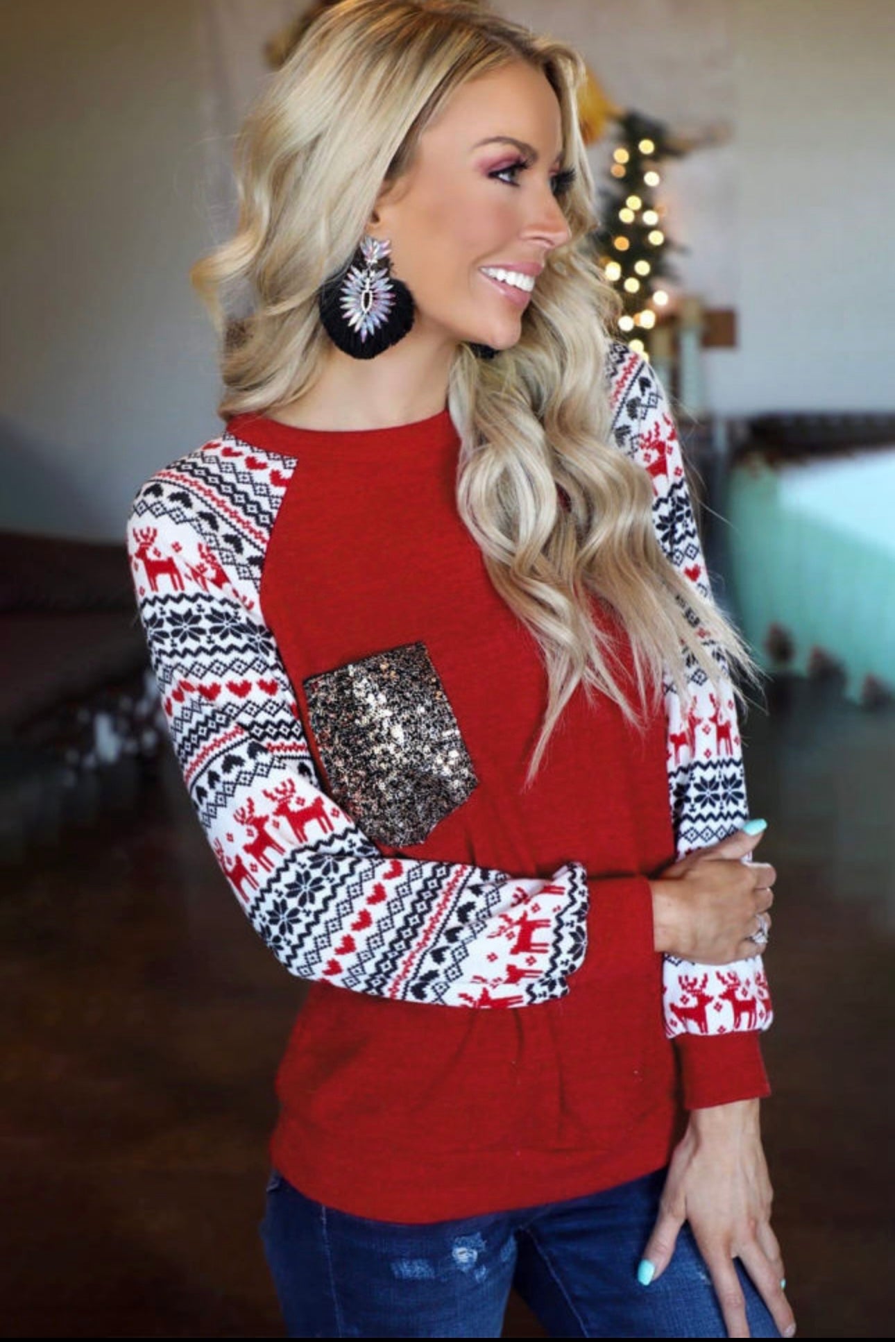 Red Christmas Print Sleeve Sequin Pocket Raglan Top
